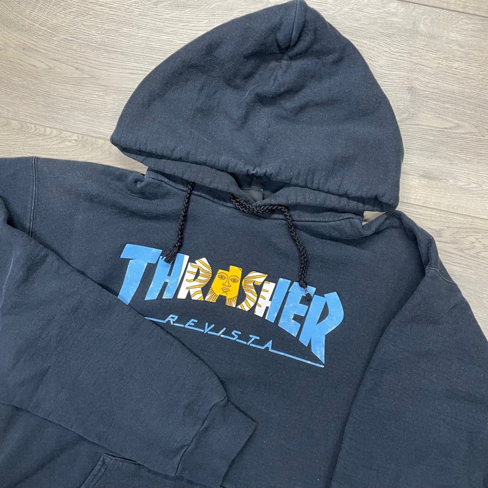 Thrasher Revista Hoodie Mens S Black Graphic Pullover Sweatshirt Skateboarding